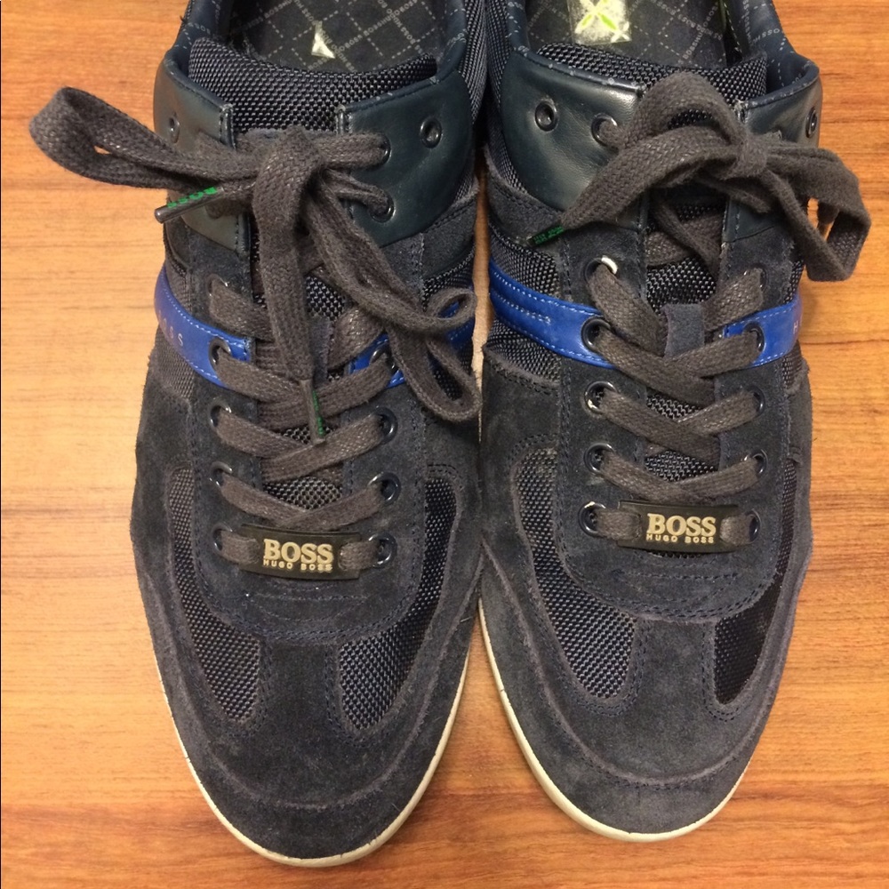 Hugo Boss size 11 men’s shoes